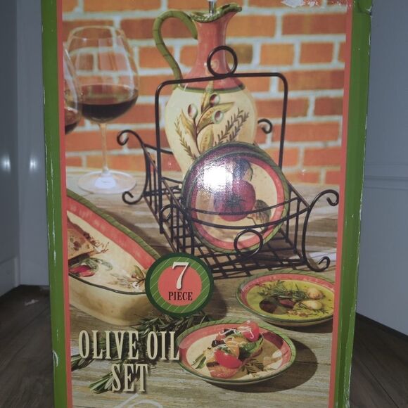 Olive Oil Serving Set New In Box Hand Painted Cera - Picture 4 of 9
